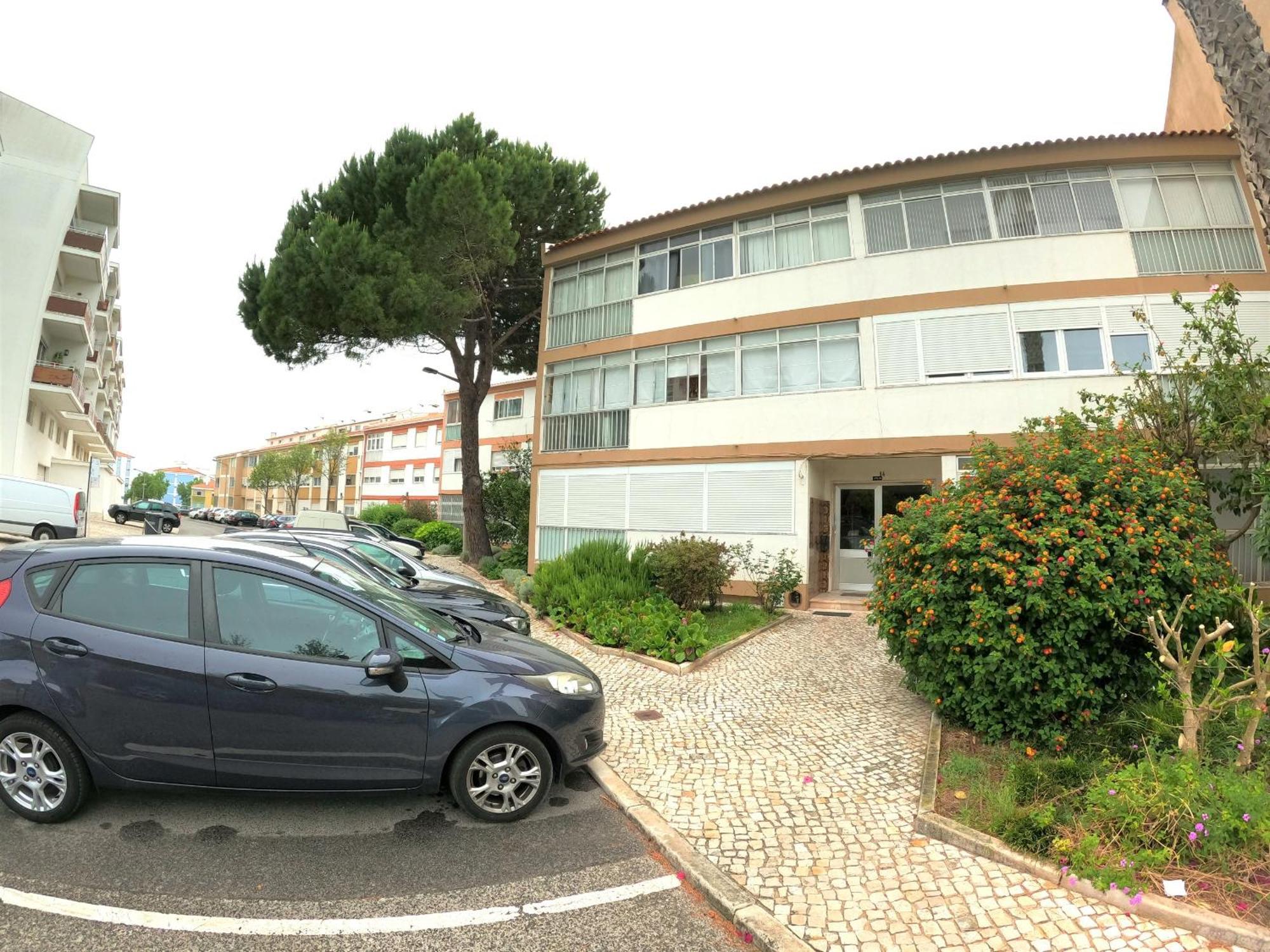 Carcavelos Very Spacious 3 Bedroom Apartment Cascais São Domingos de Rana Dış mekan fotoğraf